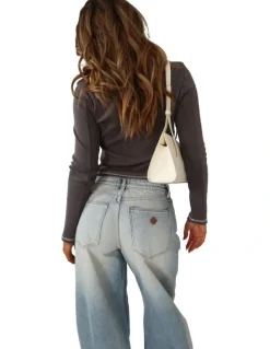 Abrand Jeans 95 Barrel Jean in Alexis