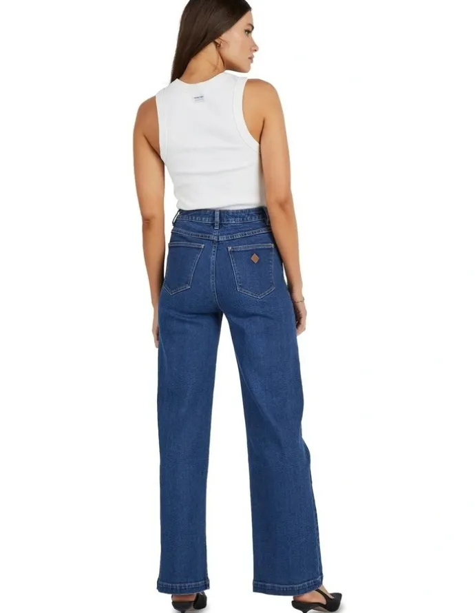 Abrand Jeans 94 High & Wide Ruth Jeans in Mid Blue