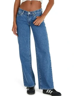Abrand Jeans 99 Low Wide Petite Jeans in Chantell Organic