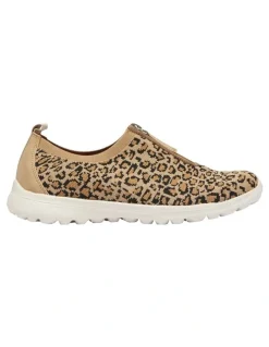 Active Flex Oberon Sneakers in Multi