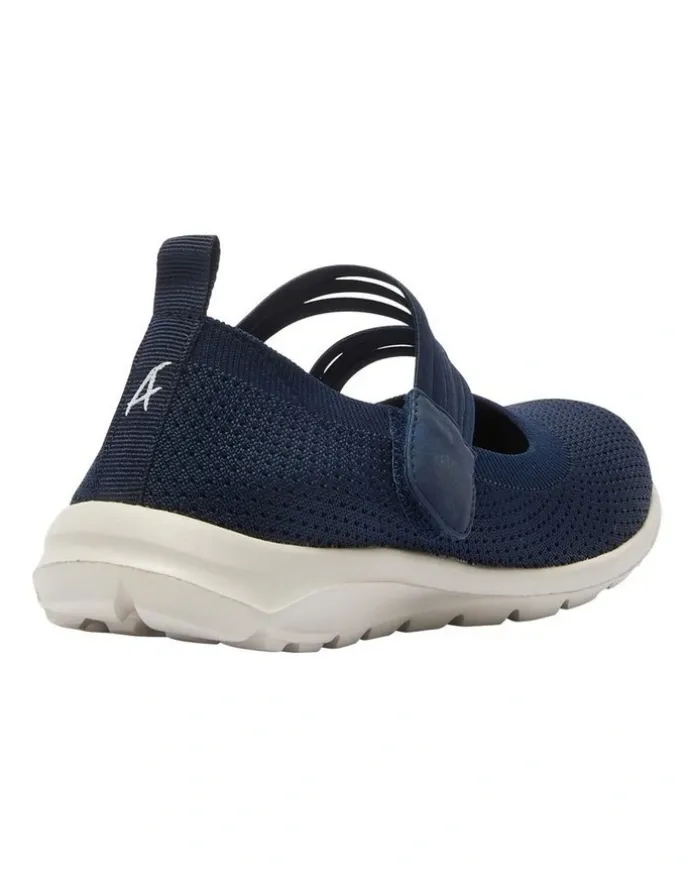 Active Flex Patsy Sneakers in Navy Stretch