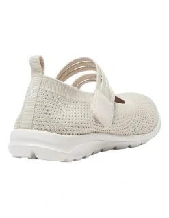 Active Flex Patsy Sneakers in Beige Stretch
