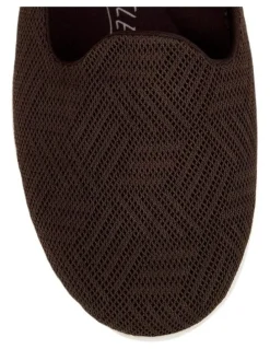 Active Flex Perry Sneakers in Chocolate Stretch