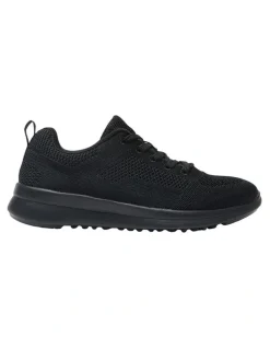 Active Flex Quantum Sneakers in Black on Black