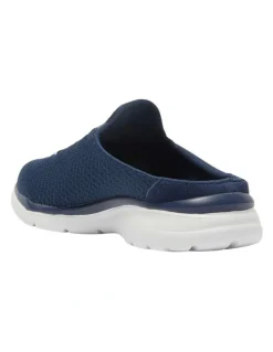 Active Flex Quest Sneakers in Navy Knit