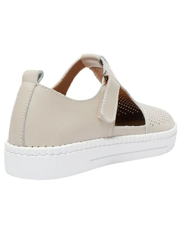 Active Flex Ricky Leather Sneakers in Taupe