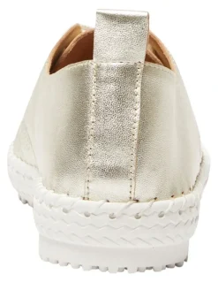 Active Flex Ripley Sneakers in Soft Gold Leather