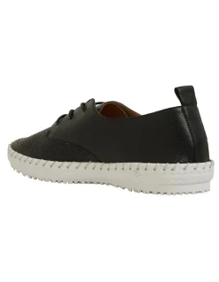 Active Flex Ripley Sneakers in Black Leather