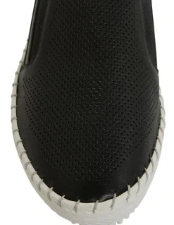 Active Flex Riva Sneakers in Black Leather
