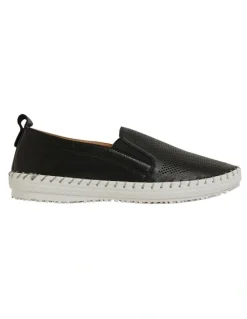 Active Flex Riva Sneakers in Black Leather