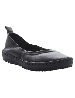 Active Flex Rosalia Flats in Black