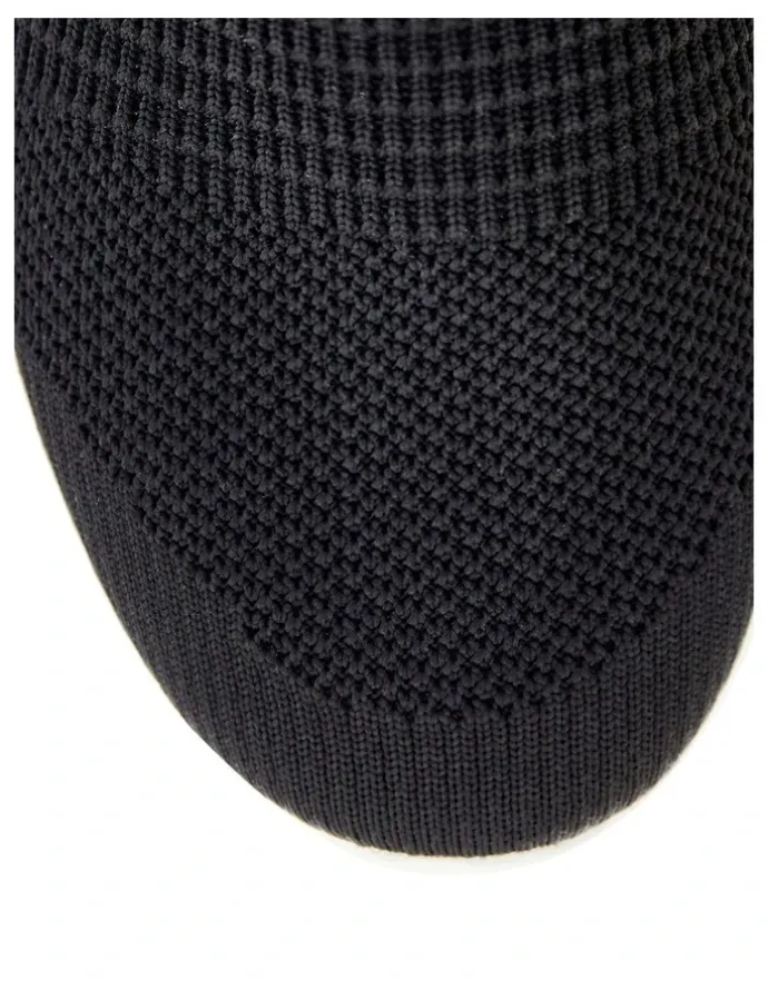Active Flex Yard Sneakers in Black