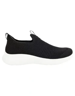 Active Flex Yard Sneakers in Black