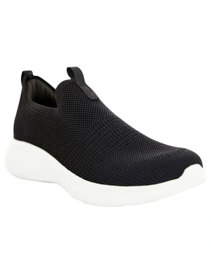 Active Flex Yard Sneakers in Black