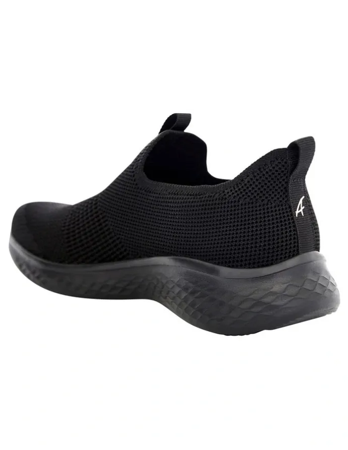 Active Flex Yard Sneakers in Black