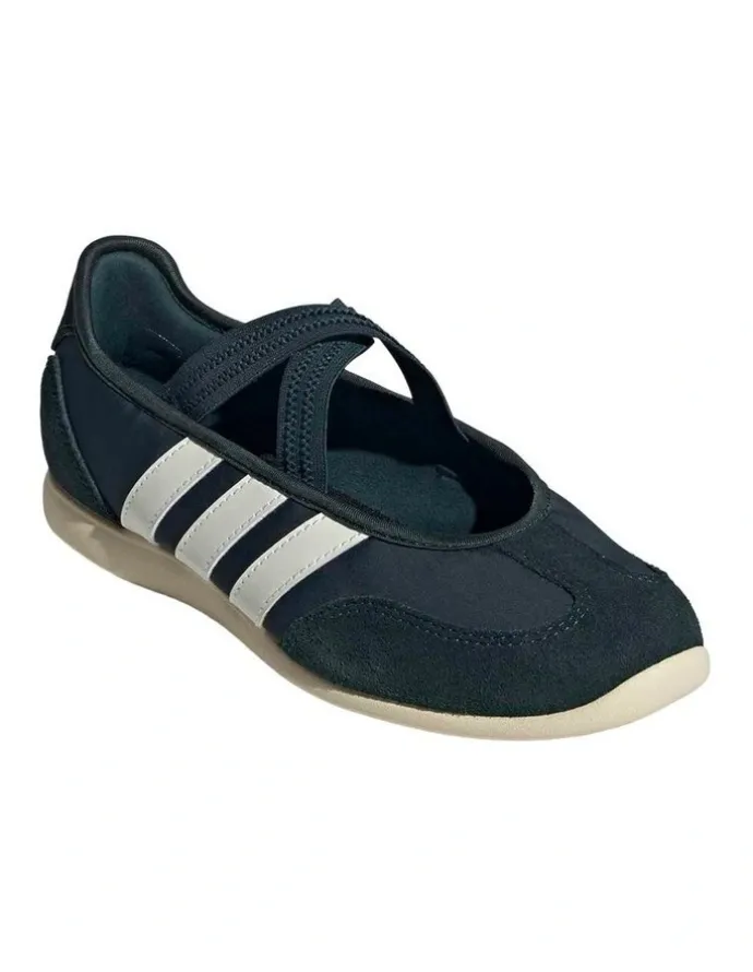 adidas Barreda Mary Jane Shoes in Green
