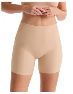 Ambra Smooth Silhouettes Low Back Shorts in Praline