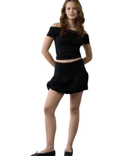 American Eagle High-Waisted Smocked Bubble Skirt in Black