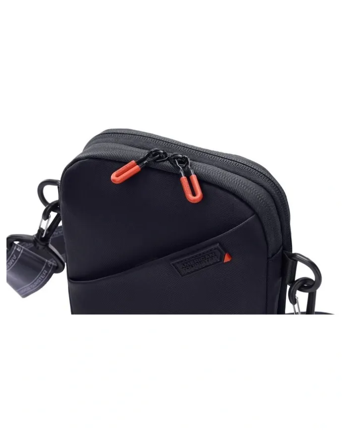 American Tourister Vega 3 Crossbody in Black