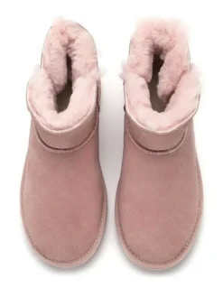 Aus Wooli Ugg Short Sheepskin Button Boot in Pink