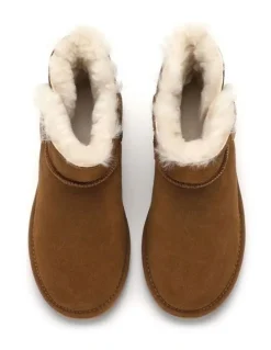 Aus Wooli Ugg Short Sheepskin Button Boot in Brown