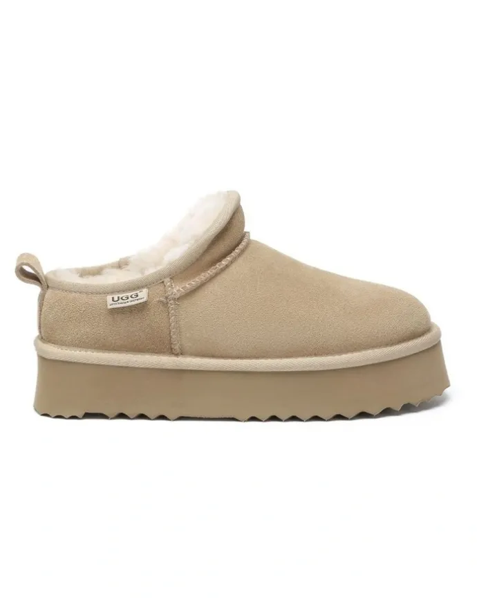 Australian Shepherd Australian Shepherd UGG Womens Nano Classic Platform Boots