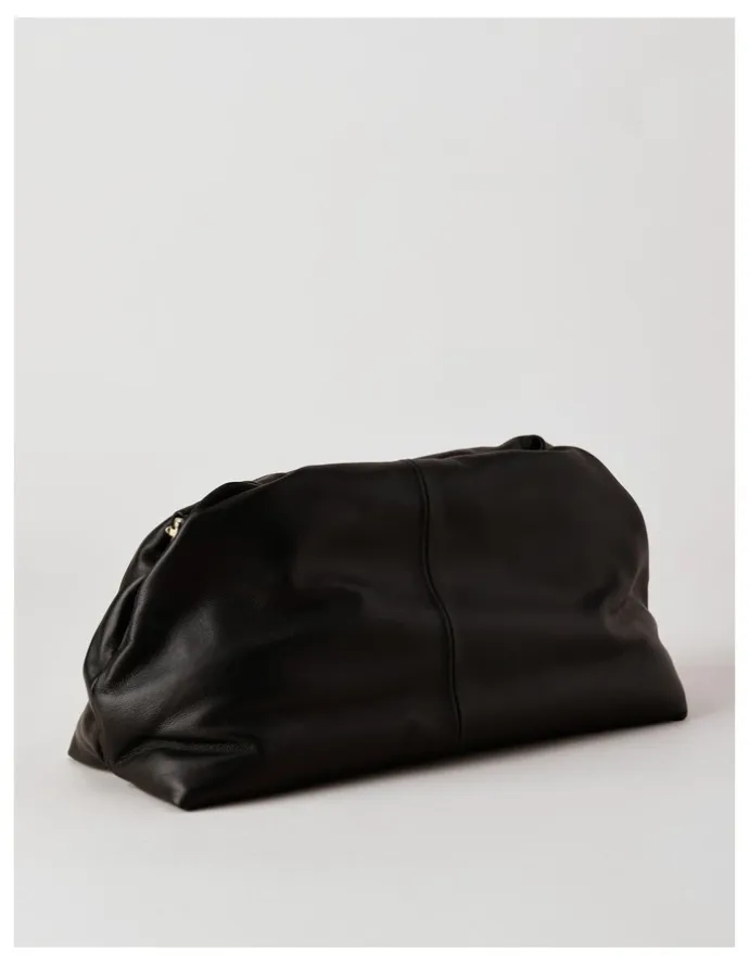 Basque Andrea Leather Clutch Bag in Black