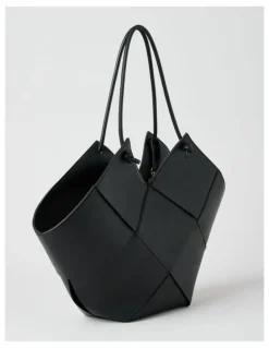 Basque Bowie Tote Bag in Black