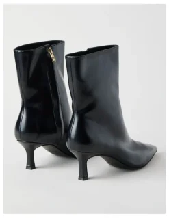 Basque Chad Boot in Black