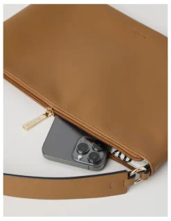 Basque Chloe Shoulder Bag in Tan