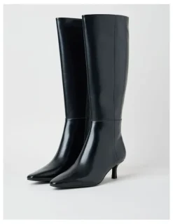 Basque Diaz Boot in Black