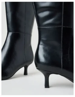 Basque Diaz Boot in Black