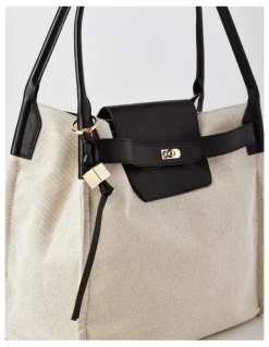 Basque Harper Leather Shoulder Bag in Natural/Black