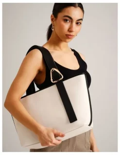 Basque Lexie Tote Bag in White