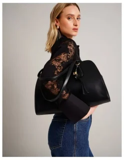 Basque Melrose Leather Tote Bag in Black