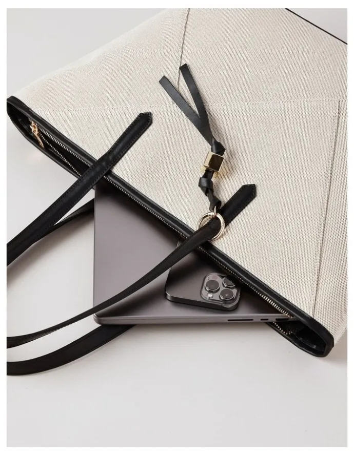 Basque Monica Leather Tote Bag in Natural/Black