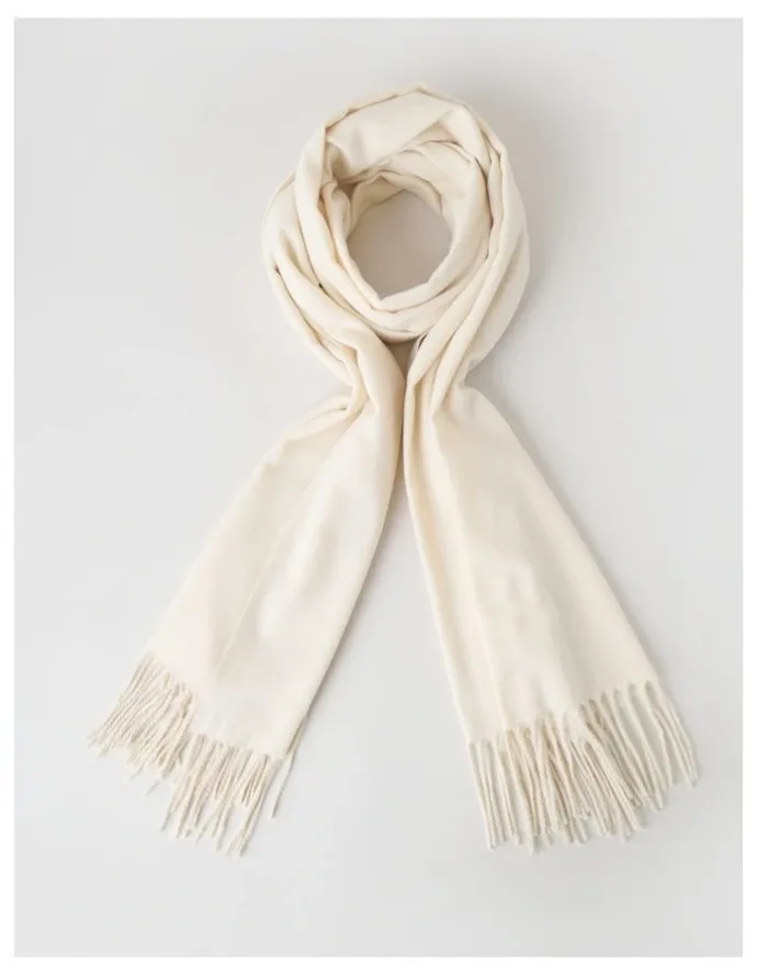 Basque Pashminetta Winter Scarf in Champagne