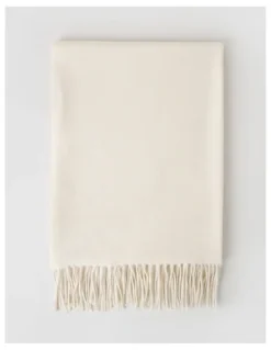 Basque Pashminetta Winter Scarf in Champagne