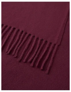 Basque Pashminetta Winter Scarf in Burgundy