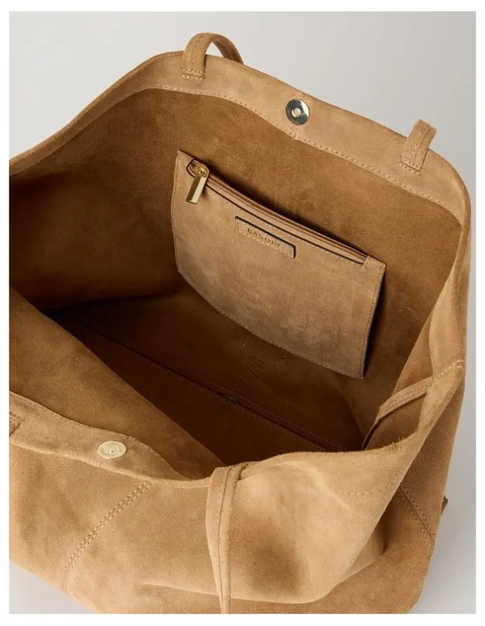 Basque Phoenix Suede Leather Tote Bag in Caramel