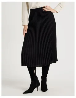 Basque Pleat Skirt in Black