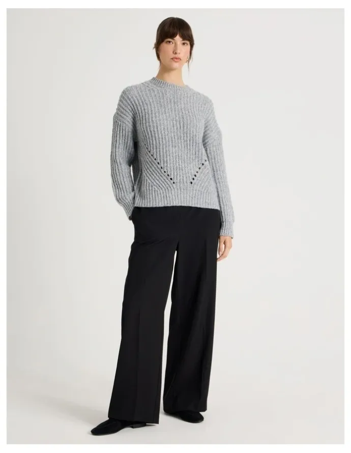 Basque Pointelle Knit in Light Grey