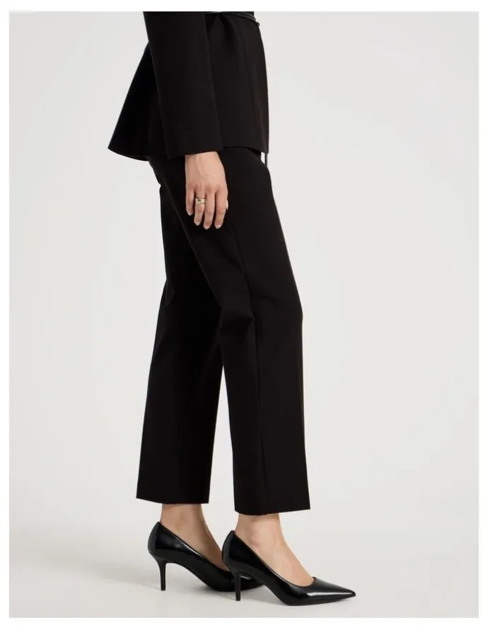 Basque Ponte Straight Leg Pant in Black