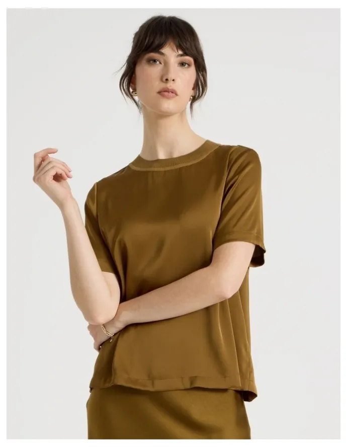 Basque Satin T-shirt in Khaki