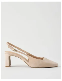 Basque Selmar Heeled Shoes in Sand Suede