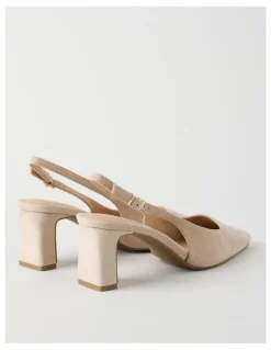 Basque Selmar Heeled Shoes in Sand Suede