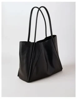 Basque Tam Leather Tote Bag in Black
