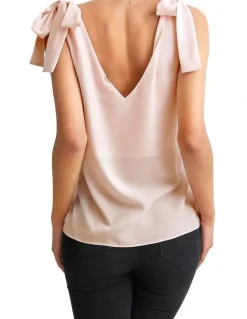 Belle & Bloom Feel For You V-Neck Top in Blush