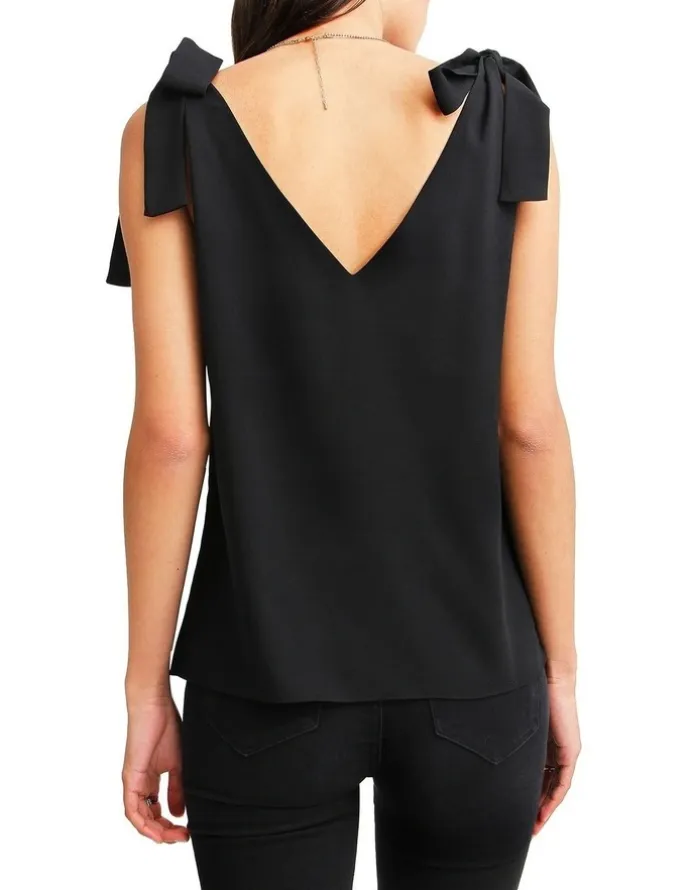 Belle & Bloom Feel For You Black V-Neck Top in Black