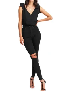 Belle & Bloom Feel For You Black V-Neck Top in Black